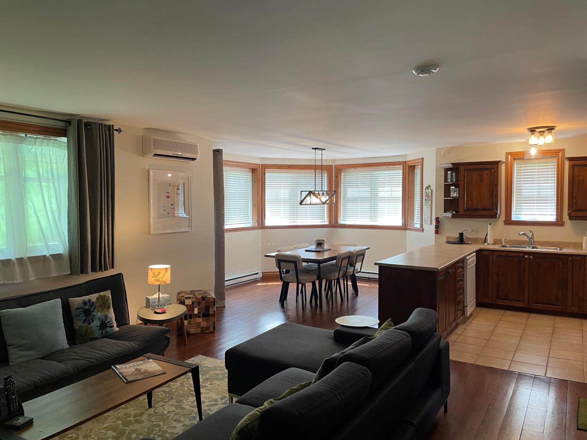 Condo Jardins Du Village מונט טרמבלאנט חדר תמונה